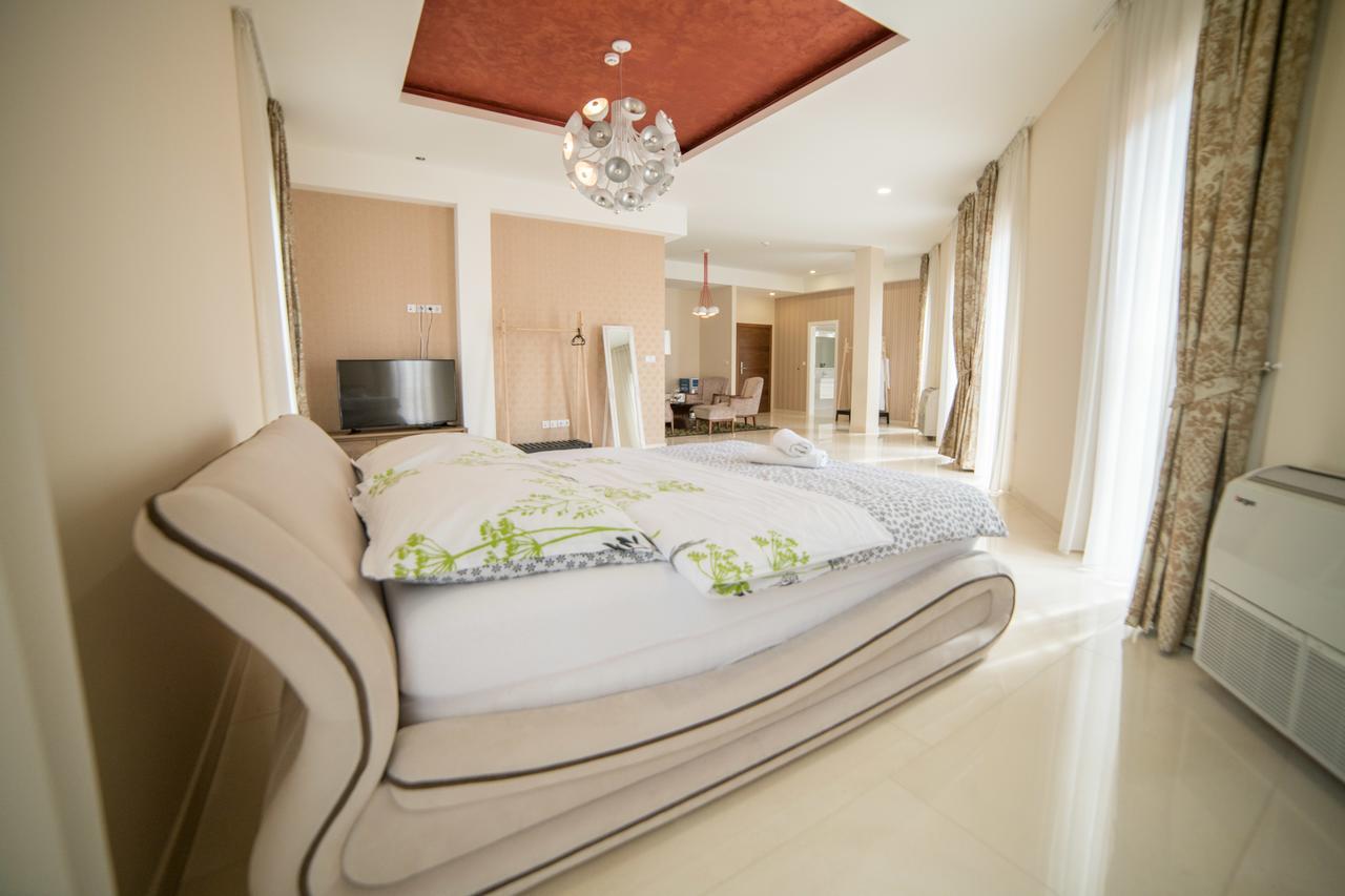 Hotel Urban Buzim Εξωτερικό φωτογραφία