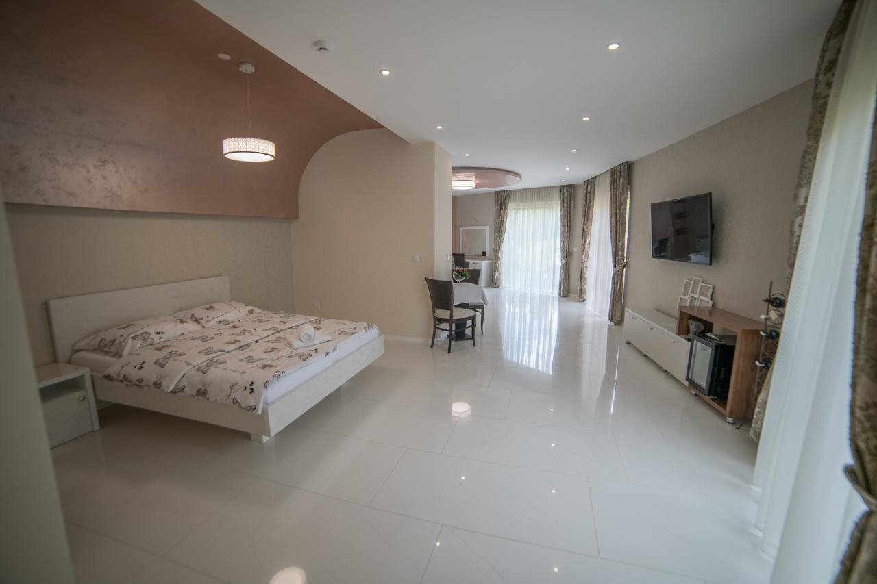 Hotel Urban Buzim Εξωτερικό φωτογραφία